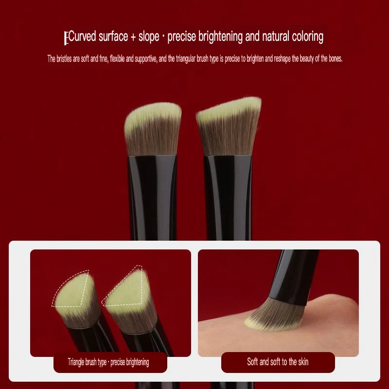 Triangular Highlighter & Concealer Makeup Brush – Soft Bristle Highlighter Makeup Brush QXL