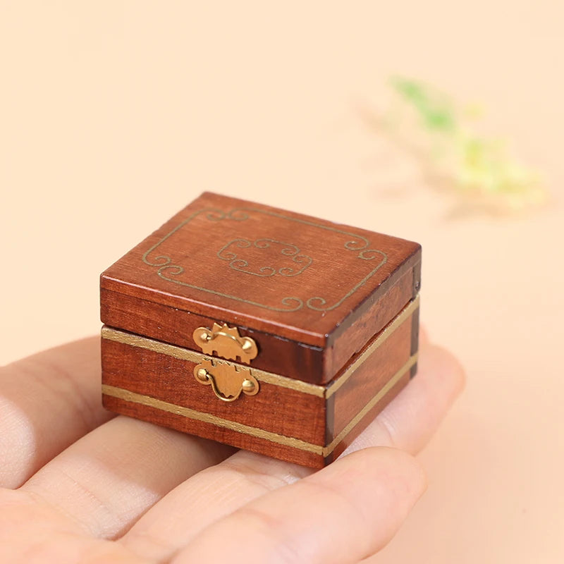Miniature Jewelry Box | 1:12 Scale Dollhouse DIY Accessory Dollhouse Miniature QXL