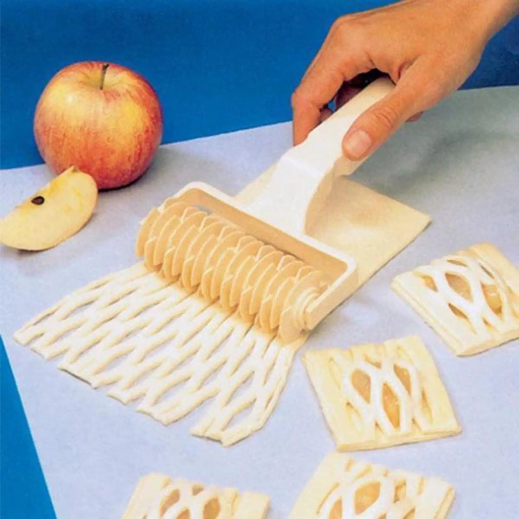 Lattice Pastry & Pizza Cutter Wheel | Pie Crust Roller Tool Pastry Cutter Wheel QXL