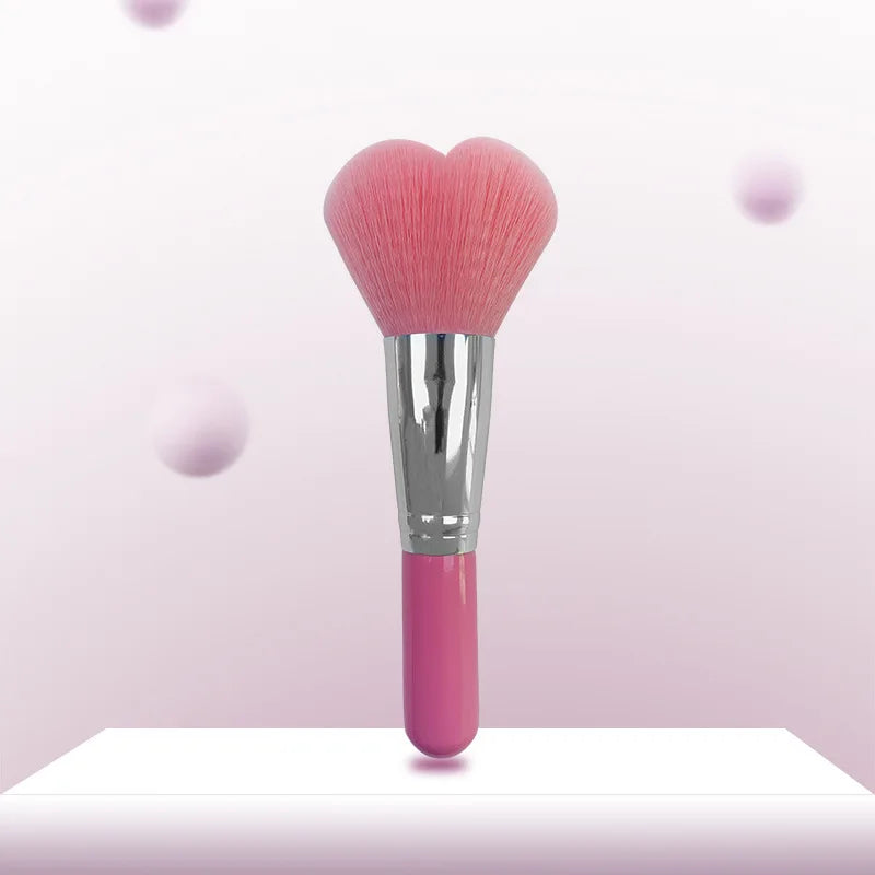 Wooden Handle Loose Powder & Blush Brush | Soft Synthetic Loose Powder Brush QXL Heart-shaped Powder