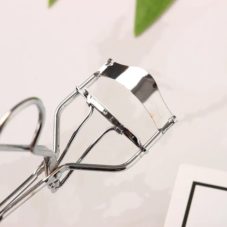 Eyelash Curler with Silicone Strip | Beginner Beauty Tool Eyelash Curler QXL
