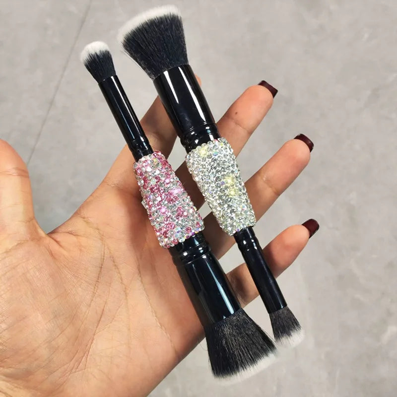 Double-Headed Diamond Blush & Eyeshadow Brush | Soft Bristles Makeup Brush QXL