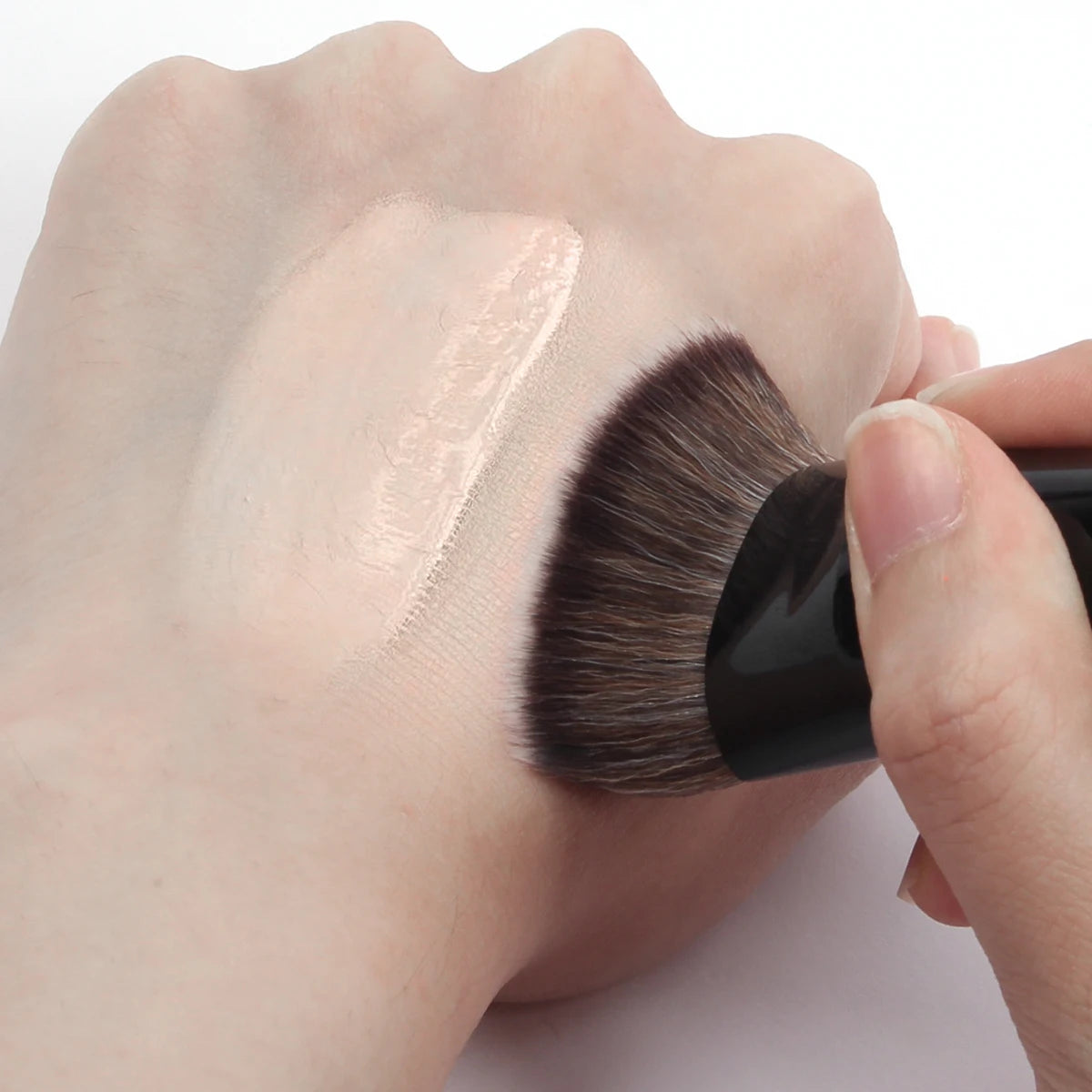 MAANGE Foundation & Contour Makeup Brush Set – 1 or 2 Pcs Makeup Brush Set QXL