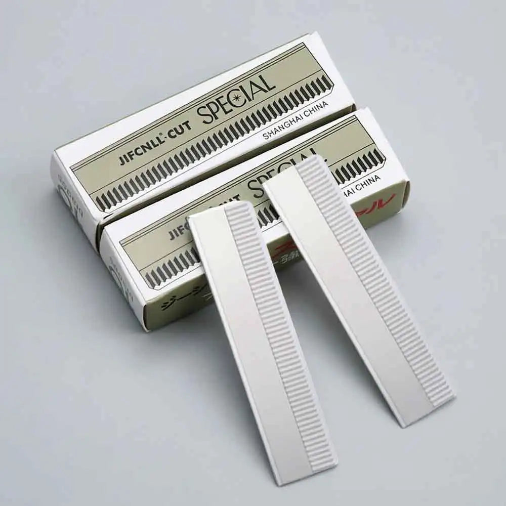 20-Pack Stainless Steel Eyebrow Razors & Face Hair Shavers Eyebrow Razor Set QXL