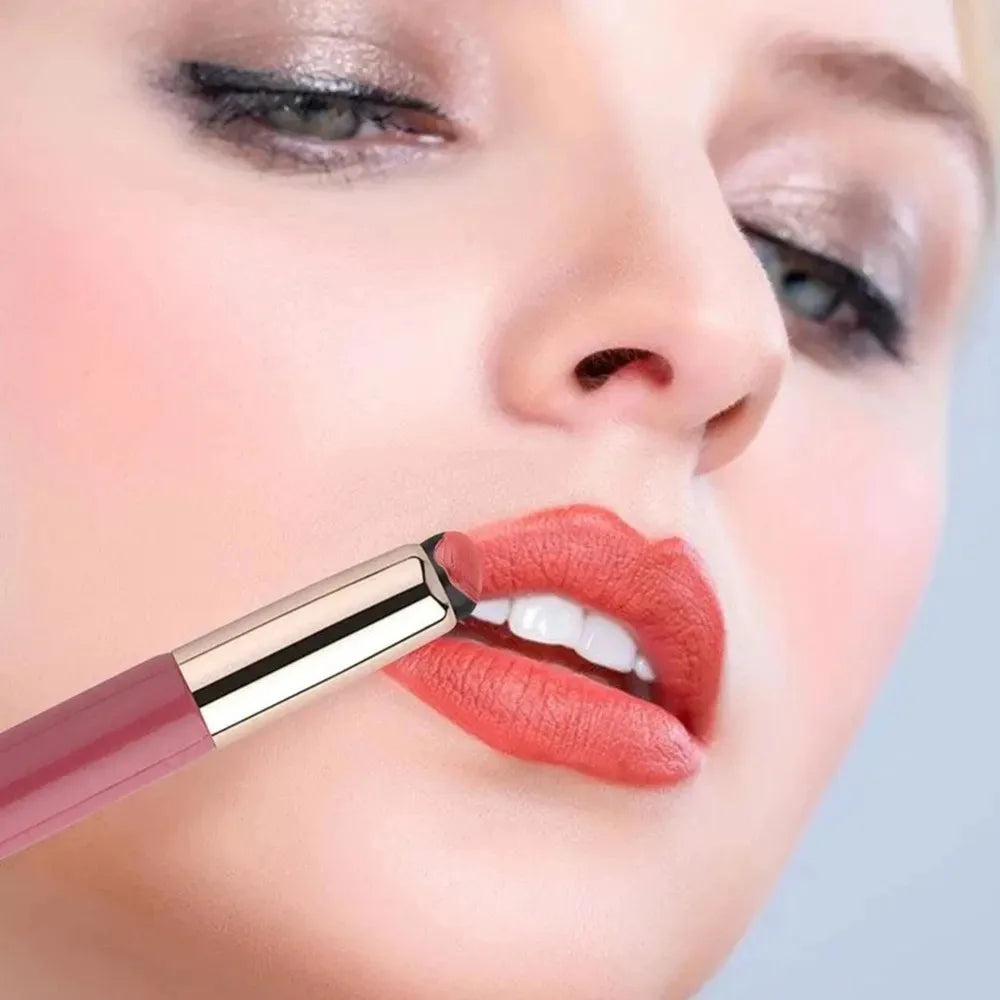 Silicone Lip Brush with Cover Cap | Round Head Concealer Tool Lip Brush Applicator QXL