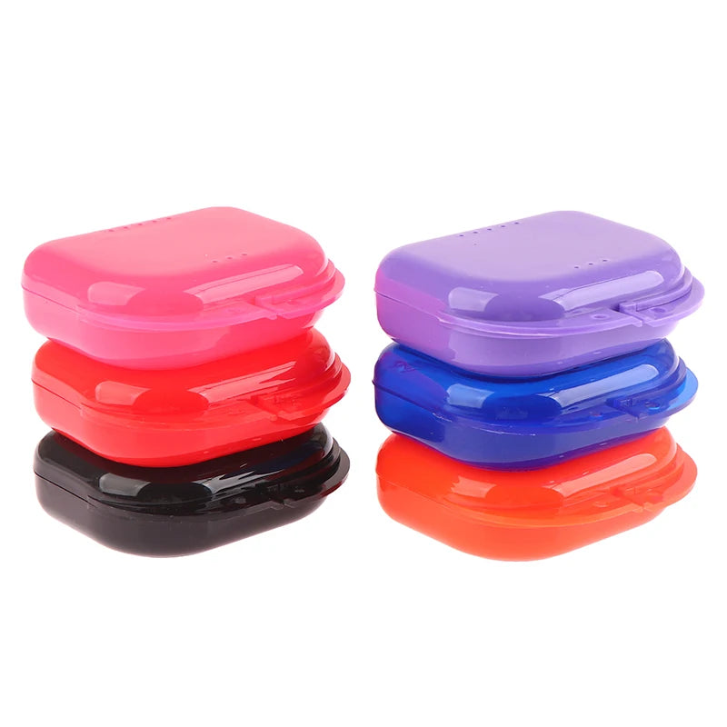 Denture & Retainer Storage Case | Snap-Lock Plastic Box Dental Appliance Case QXL