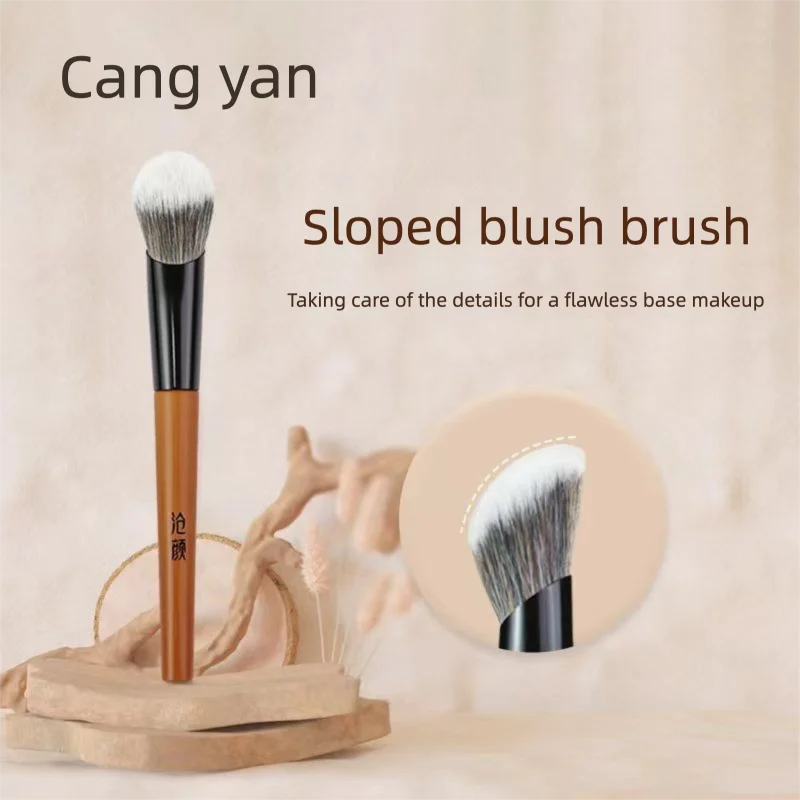 Angled Blush & Contour Brush | Highlighter & Setting Powder Angled Makeup Brush QXL
