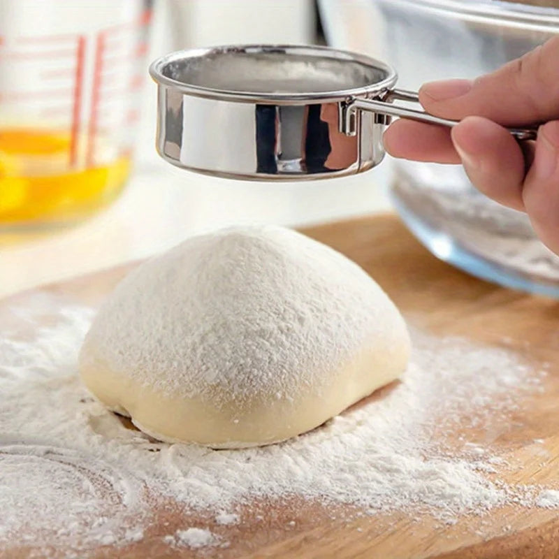 Stainless Steel Handheld Shaker Sieve – Cocoa, Matcha & Flour Kitchen Sieve Sifter QXL