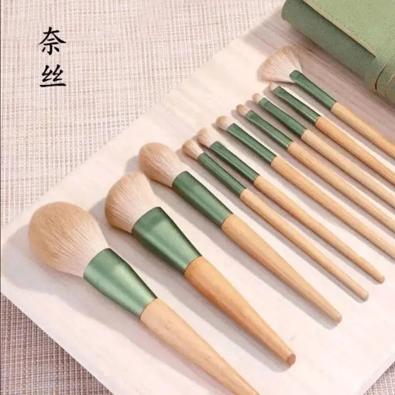 10-Pc Super Soft Makeup Brush Set | Wool Fiber & Wood Handle Makeup Brush Set QXL