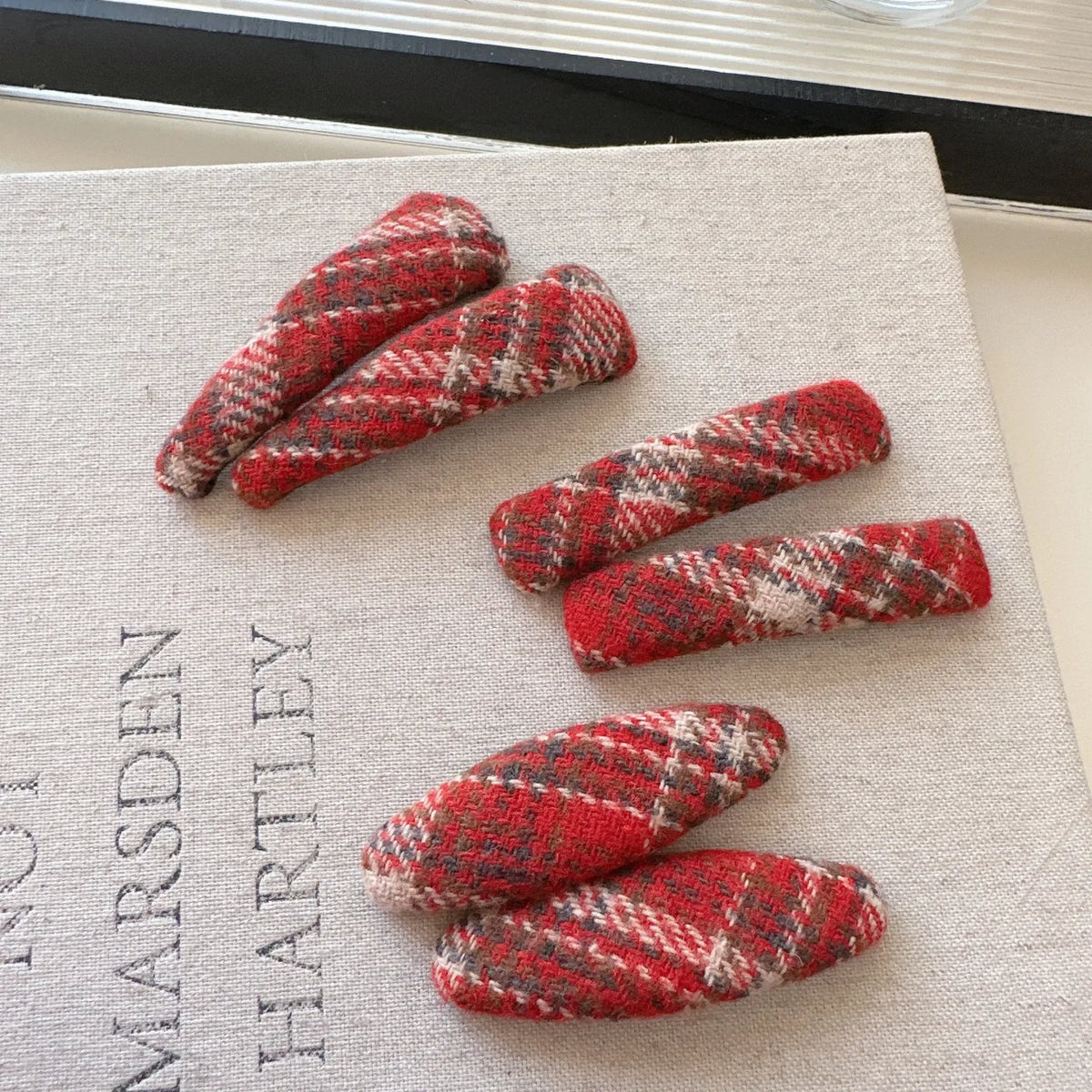 Red Plaid Tweed Hair Clips | Non-Slip Side Bang Clip Hair Clip QXL
