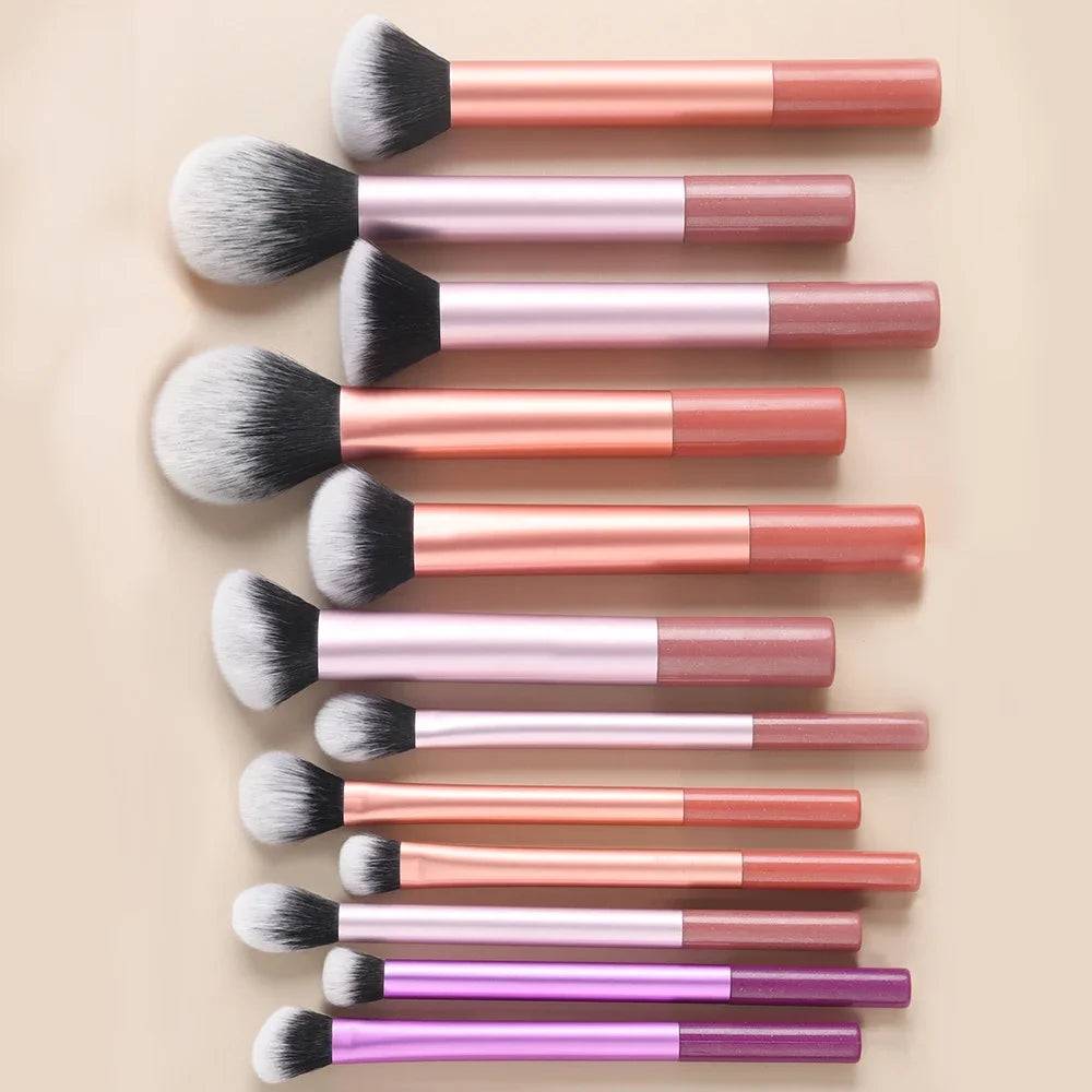 12-Piece Makeup Brush Set | Foundation, Blush & Eyeshadow Makeup Brush Set QXL