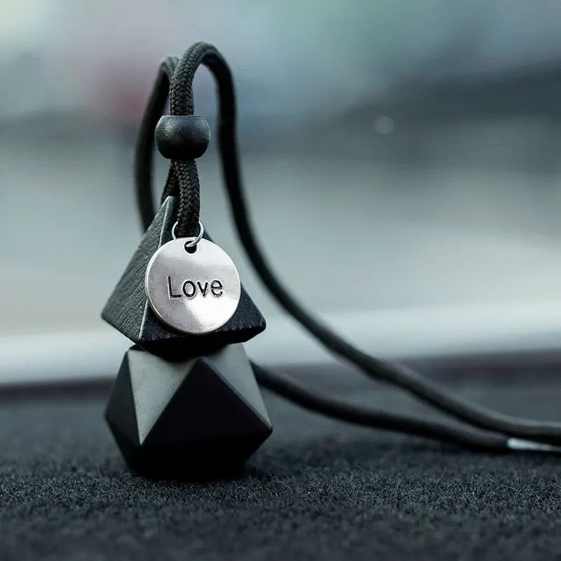 Car Essential Oil Aromatherapy Pendant | Refillable Fragrance Car Aromatherapy Pendant QXL silver