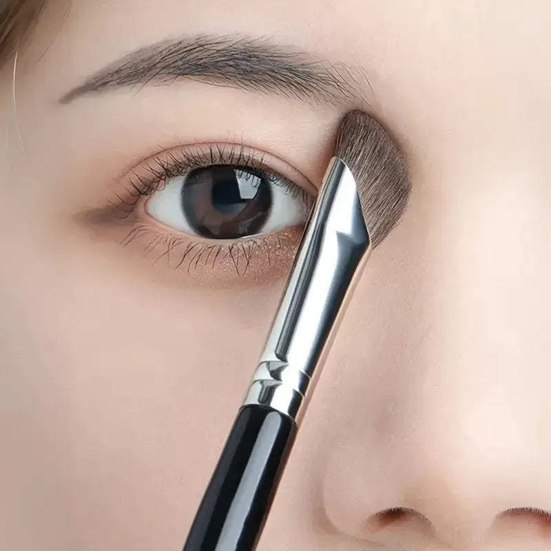 3D Nose Contour & Highlighter Brush | Dual-Ended Korean Style Contour Makeup Brush QXL