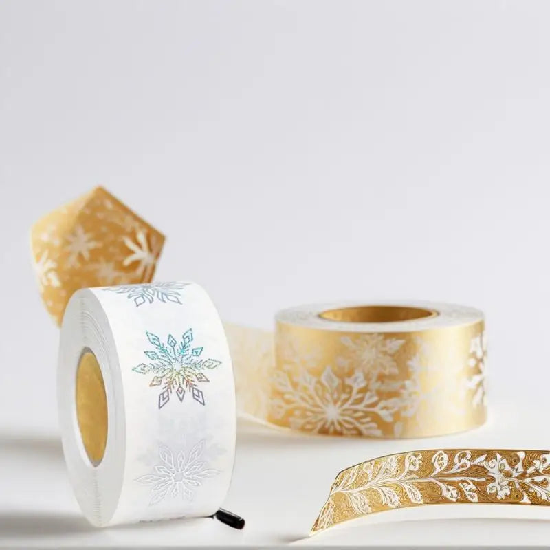 500-Pack Clear Snowflake Stickers | Christmas Labels & Decals Craft Sticker Roll QXL
