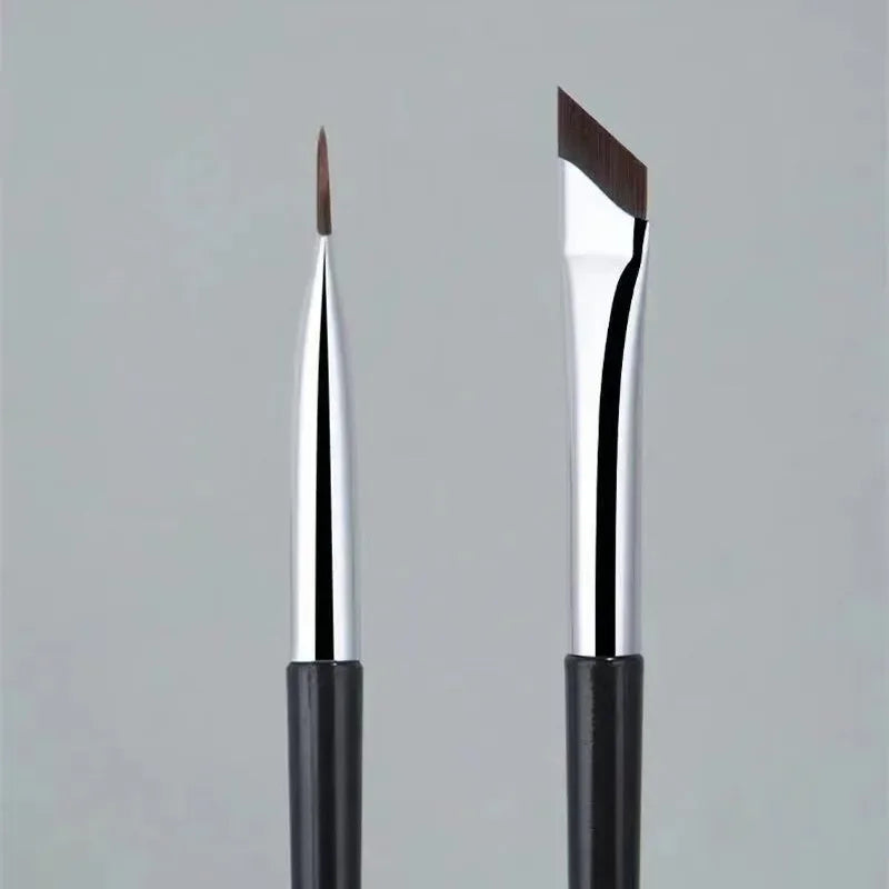 Blade Eyeliner & Eyebrow Brush | Ultra-Thin Angled Tip Eyeliner Makeup Brush QXL