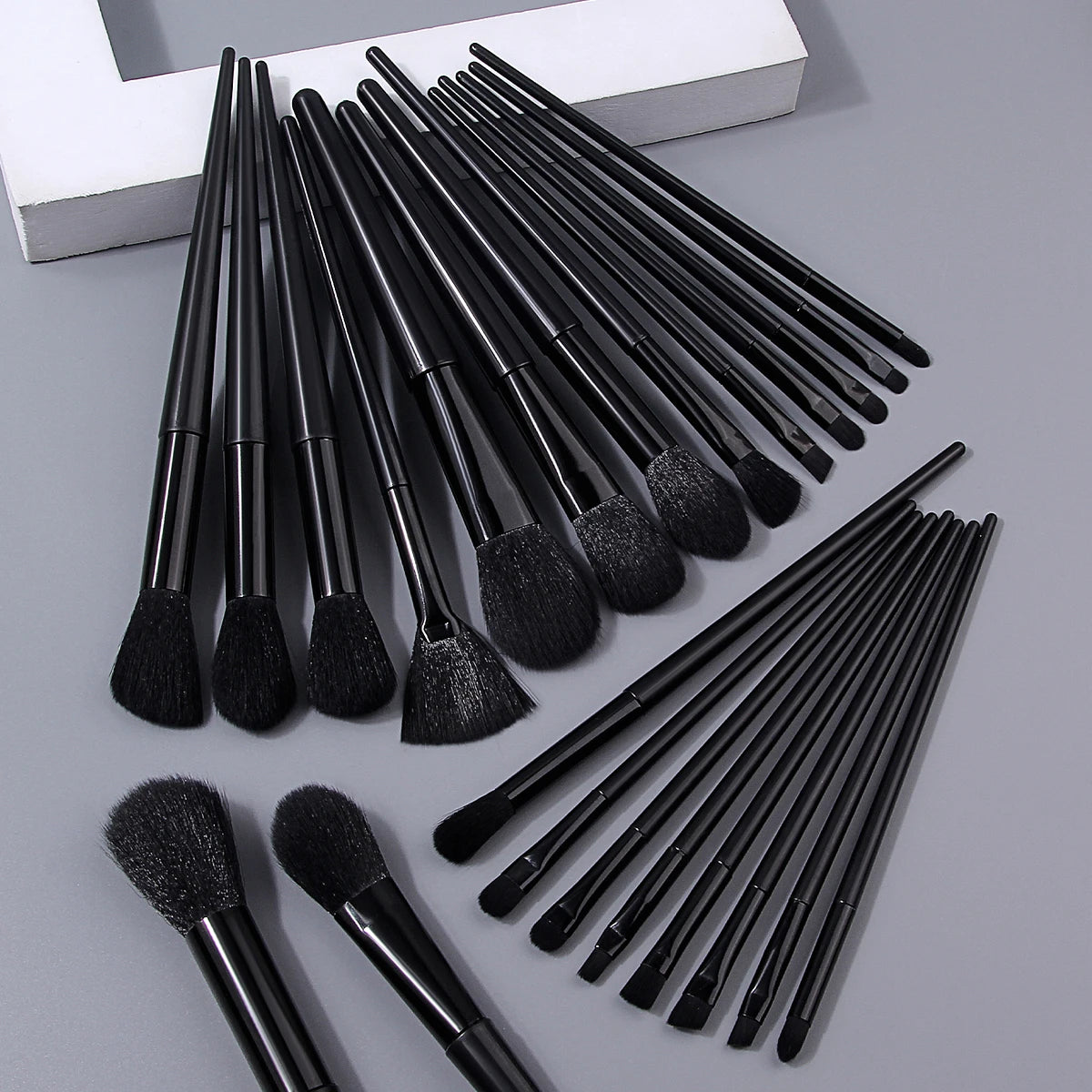 KOSSHOW 23-Pc Professional Black Makeup Brush Set Makeup Brush Set QXL