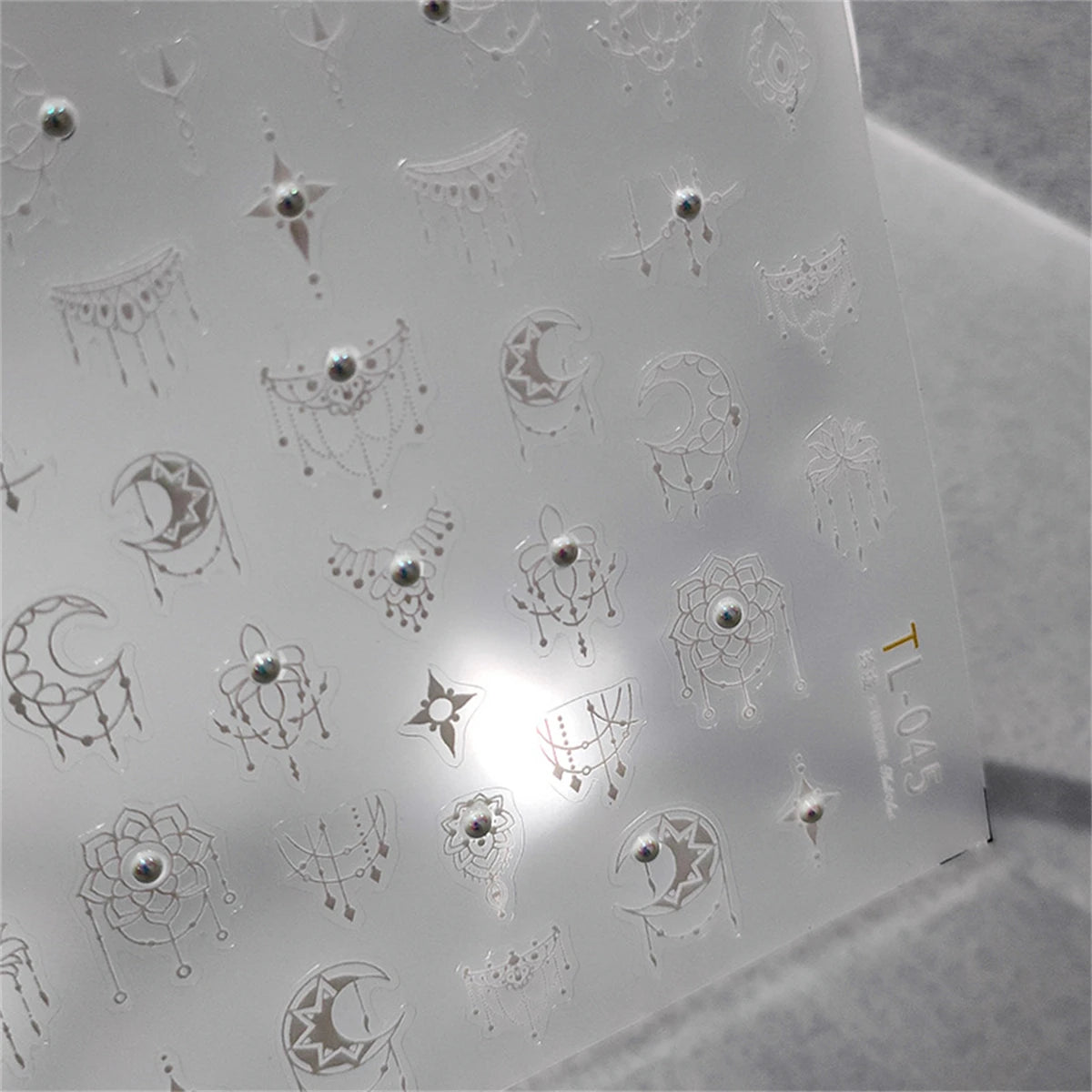 White Hollow Moon Nail Stickers | Pearl Rhinestone Decals Nail Art Stickers QXL
