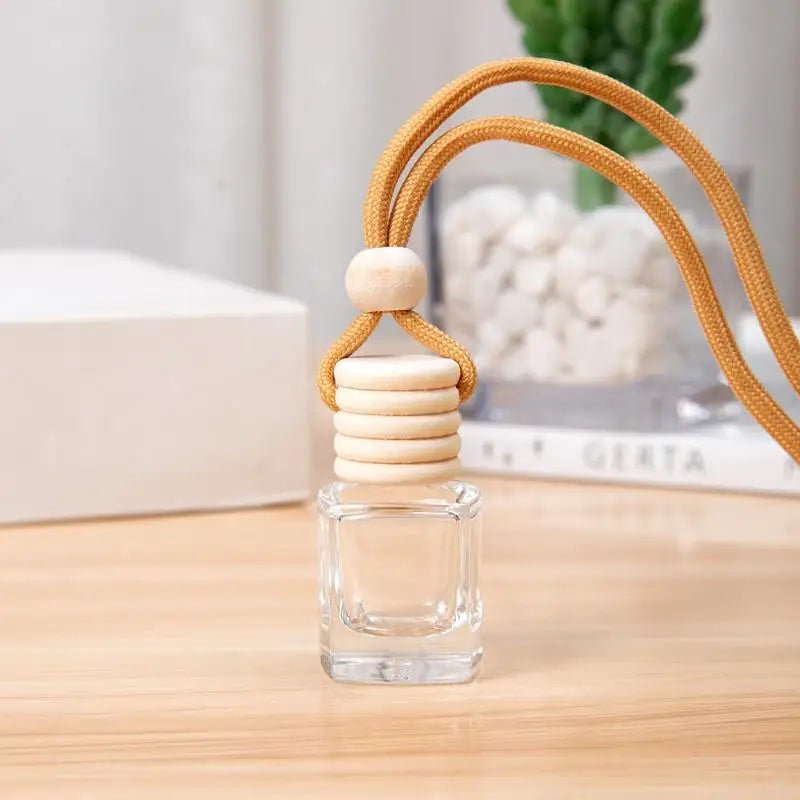 YOVIP Mini Glass Pendant Bottle – Car & Home Essential Oil Diffuser Fragrance Pendant Bottle QXL A5