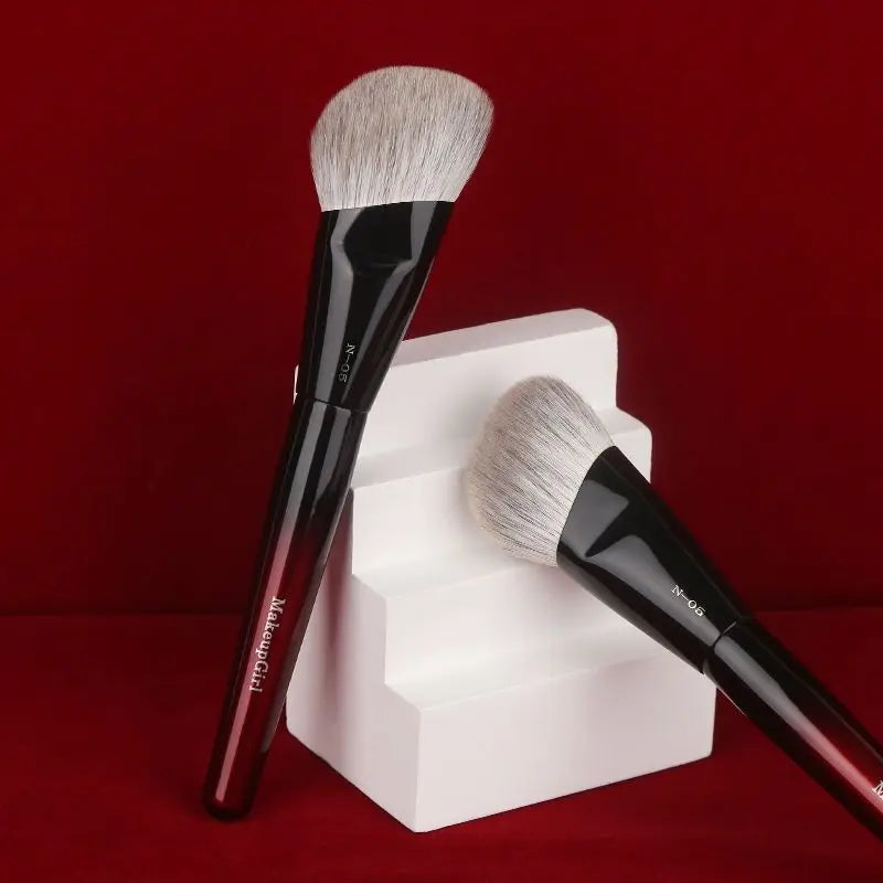 Angled Contour Face Brush | Goat & Fox Hair Wood Handle Contour Makeup Brush QXL