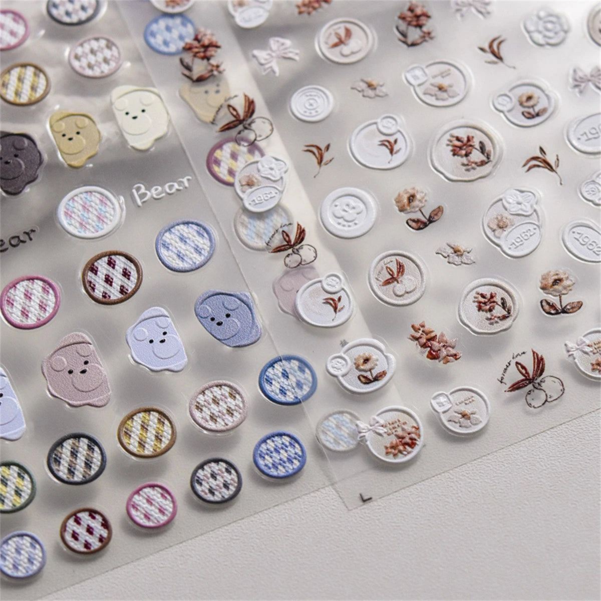 5D Kawaii Cartoon Nail Art Stickers | Checkered Floral Decals Nail Art Stickers QXL