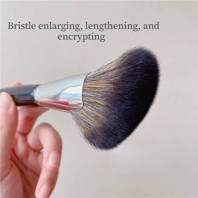 Black Sculpting Brush | Bronzer, Blush & Contour Makeup Brush Sculpting Makeup Brush QXL
