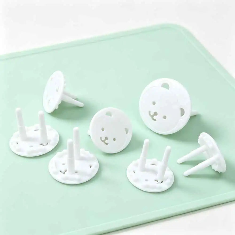 10-Pack Baby Safety Outlet Covers | Bear Socket Plug Guards Baby Safety Cover QXL