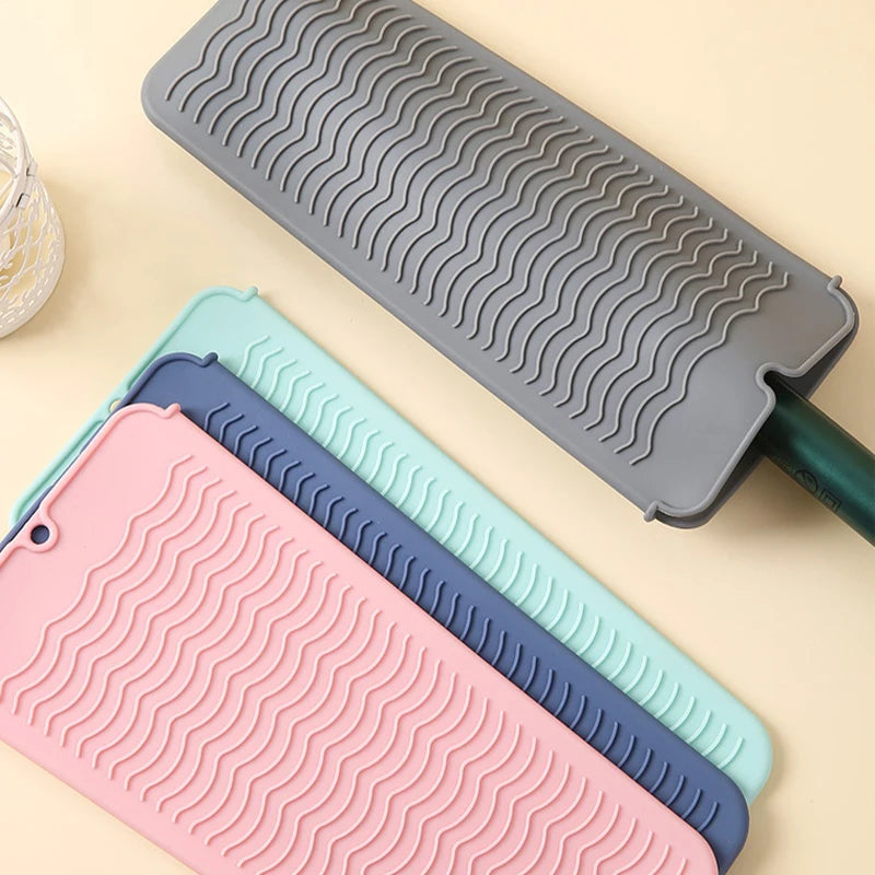 Silicone Curling Iron Cover & Heat-Resistant Styling Mat Hair Tool Accessory QXL