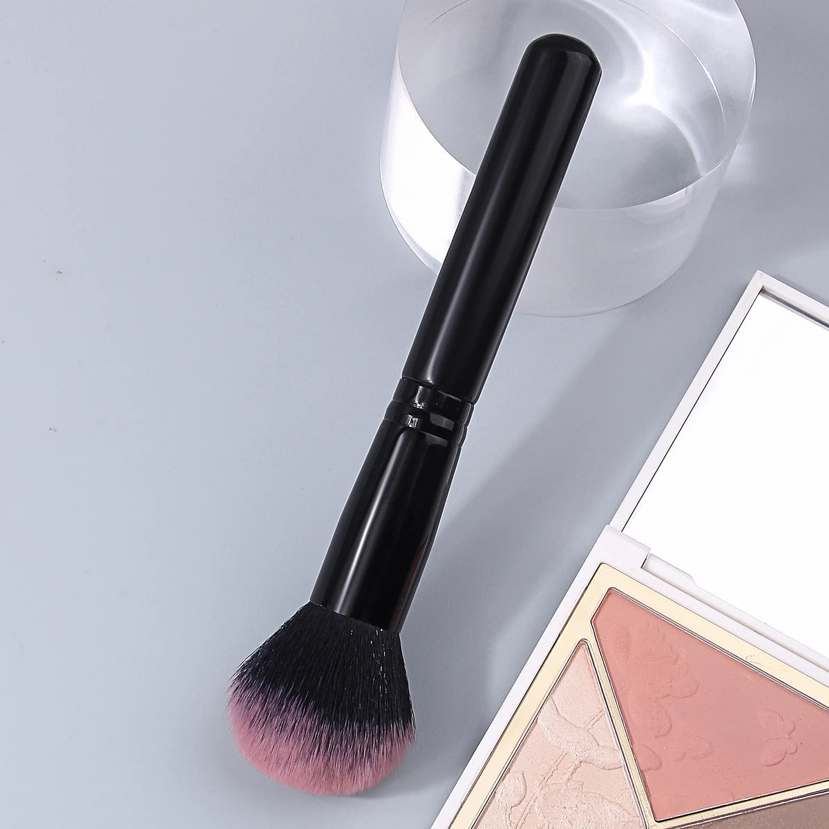 KOSSHOW Blush & Bronzer Powder Brush – Soft Fluffy Makeup Blush Powder Brush QXL