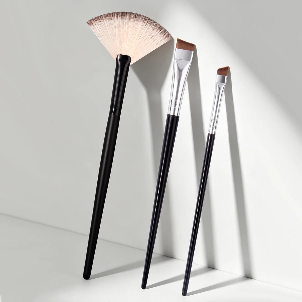 KOSSHOW 3-Pc Fan Highlighter & Angled Eyebrow Brush Set Makeup Brush Set QXL
