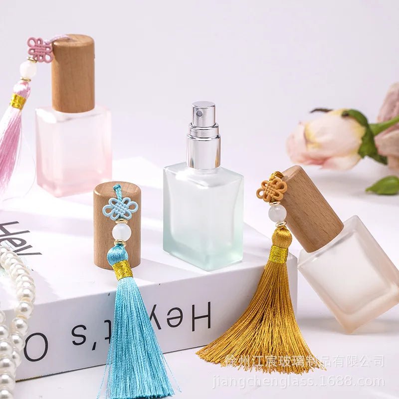 10ml Frosted Glass Perfume Bottle | Wooden Cap & Tassel Perfume Bottle QXL