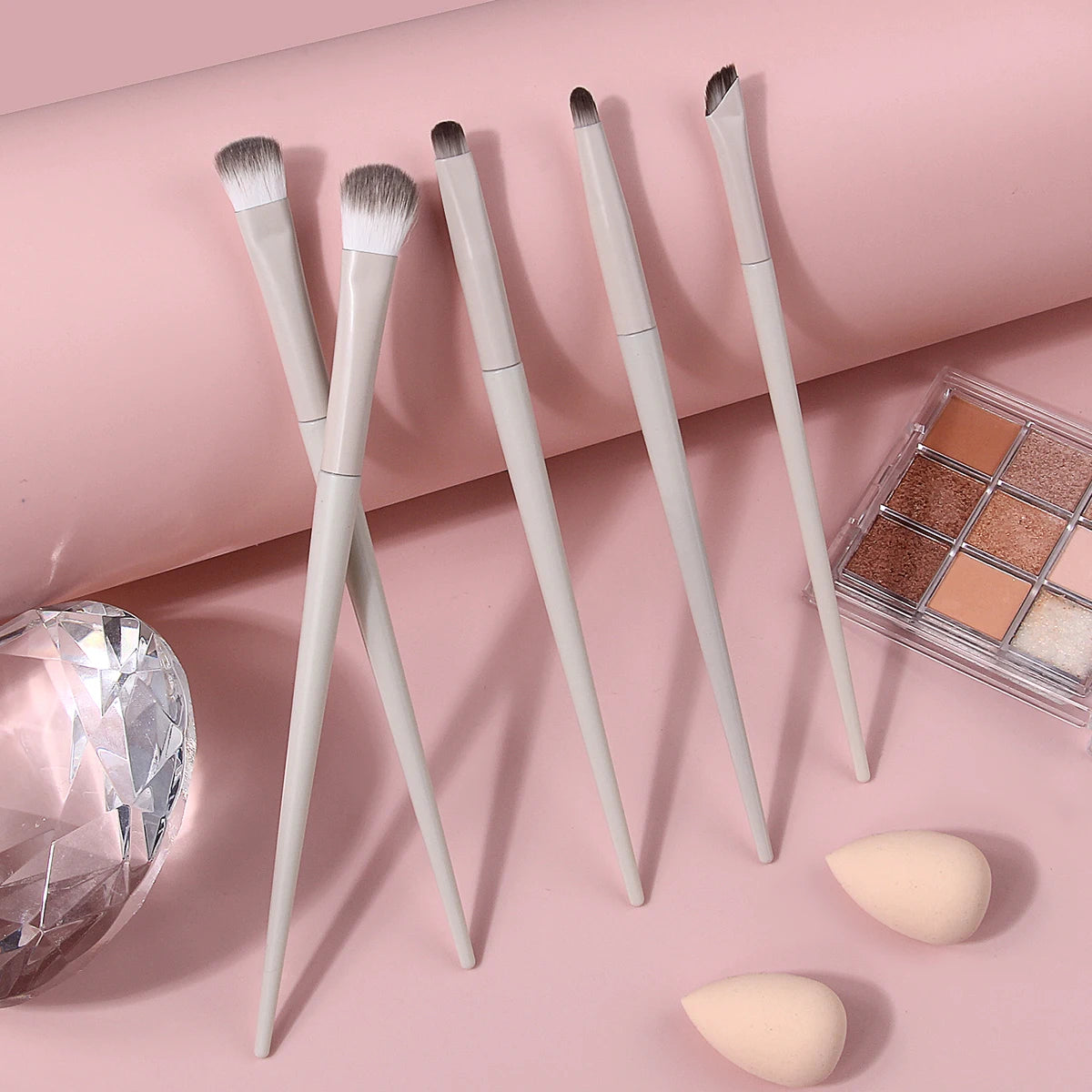 KOSSHOW 7-Pc Eyeshadow Brush Set | Blending & Smoky Eye Eyeshadow Brush Set QXL