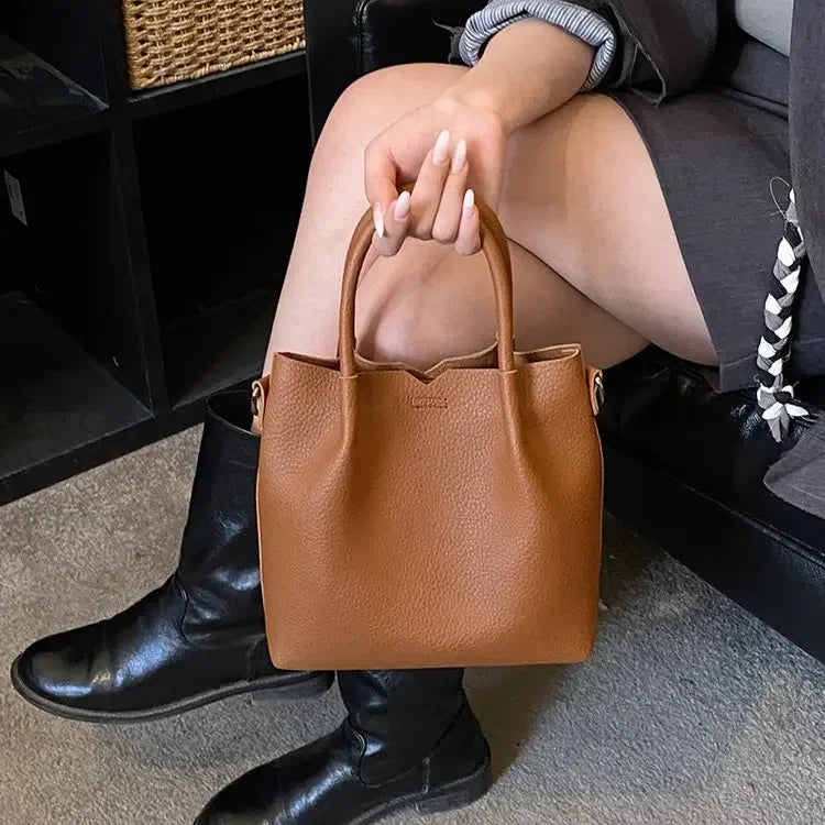 Classic Women's Vintage Leather Crossbody Messenger Bag Crossbody Messenger Bag QXL