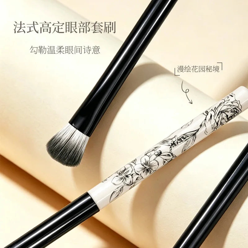 Zoreya 5-Piece Eye Makeup Brush Set – Eyeshadow & Concealer Eye Makeup Brush Set QXL