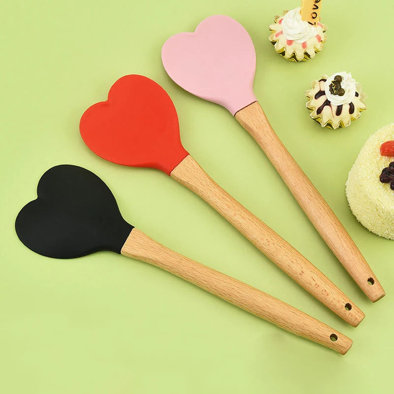 Heart-Shaped Silicone Spatula | Pink Wooden Handle Baking Silicone Baking Spatula QXL