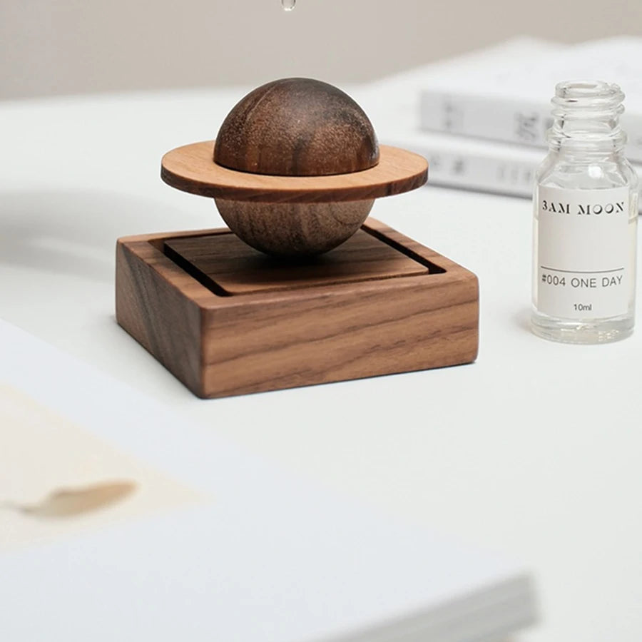 Jupiter Wood Scent Diffuser | Magnetic Floating Planet Ornament Wood Scent Diffuser QXL