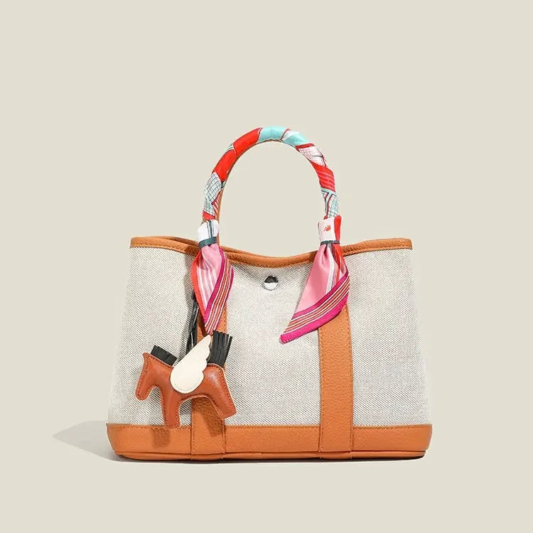 Elegant Ladies Vintage Leather Messenger Bag | Classic Style Ladies Messenger Bag QXL