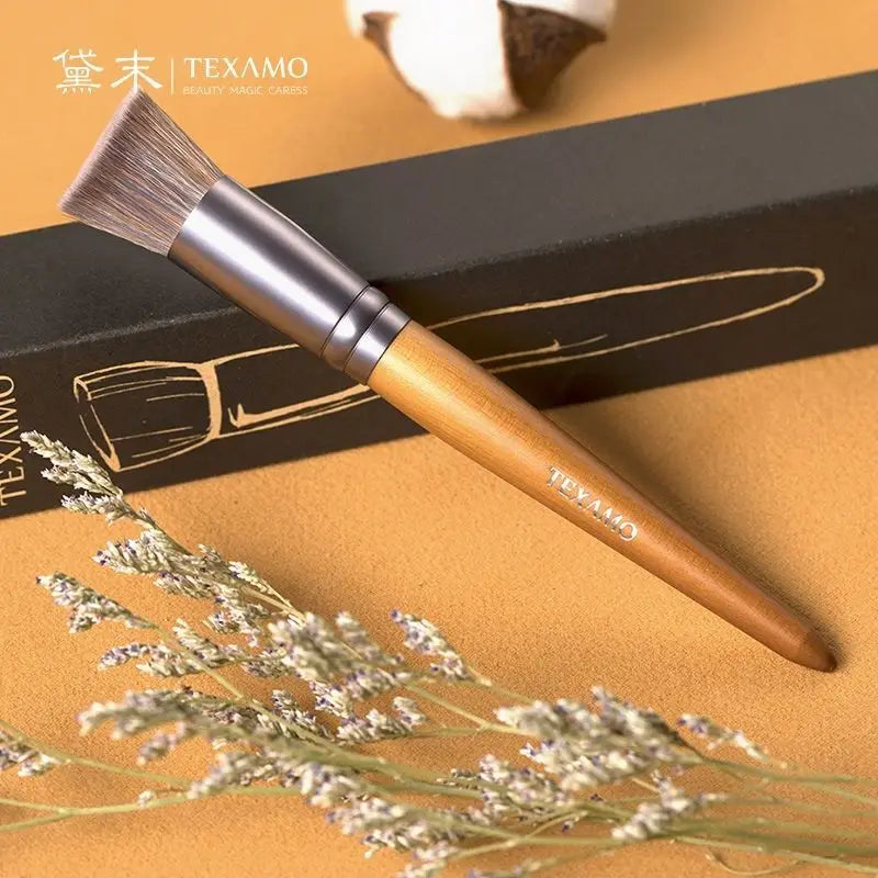 Slanted Foundation Brush | Wood Handle BB Cream Brush Foundation Brush QXL
