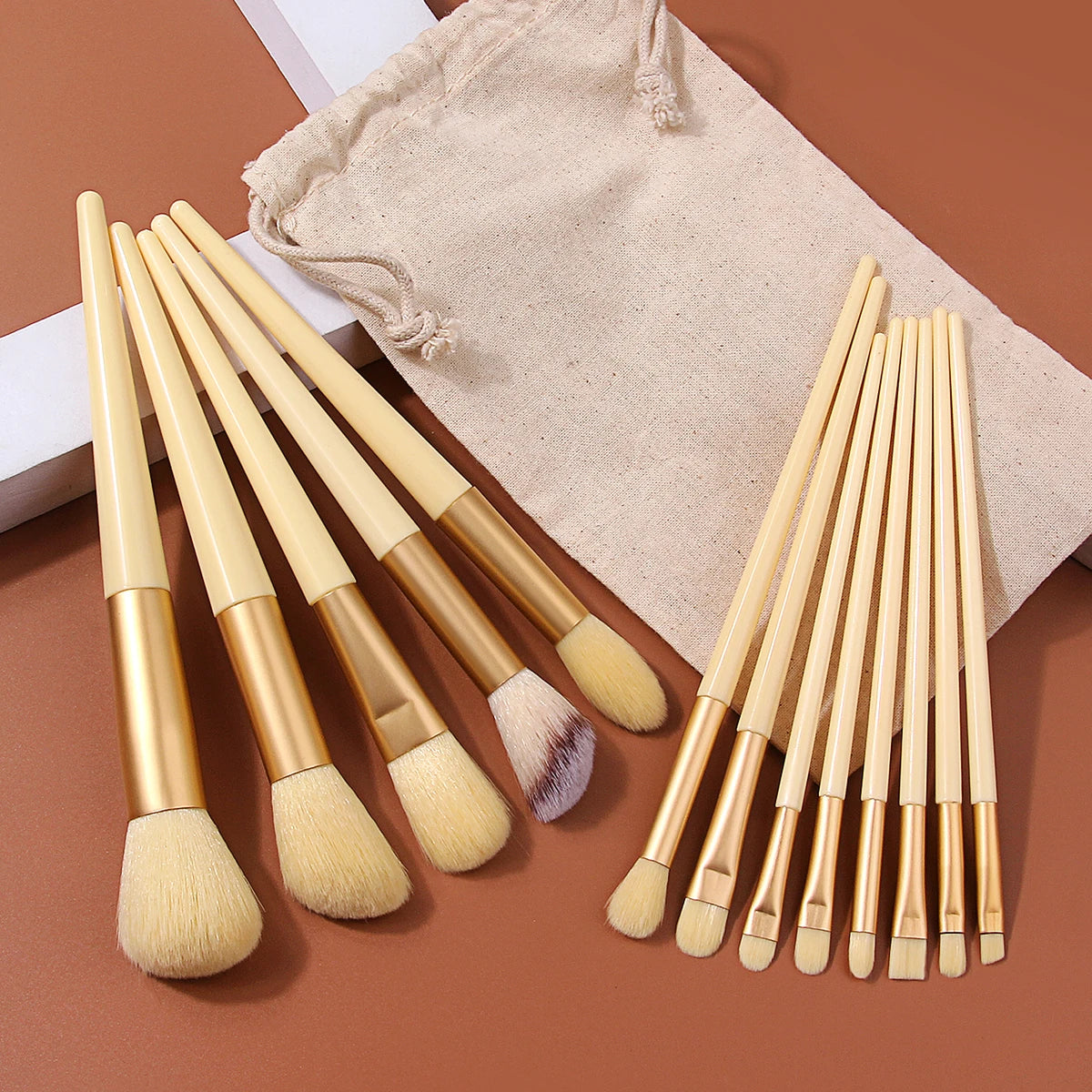 14-Pc Soft Makeup Brush Set with Drawstring Pouch | KOSSHOW Makeup Brush Set QXL