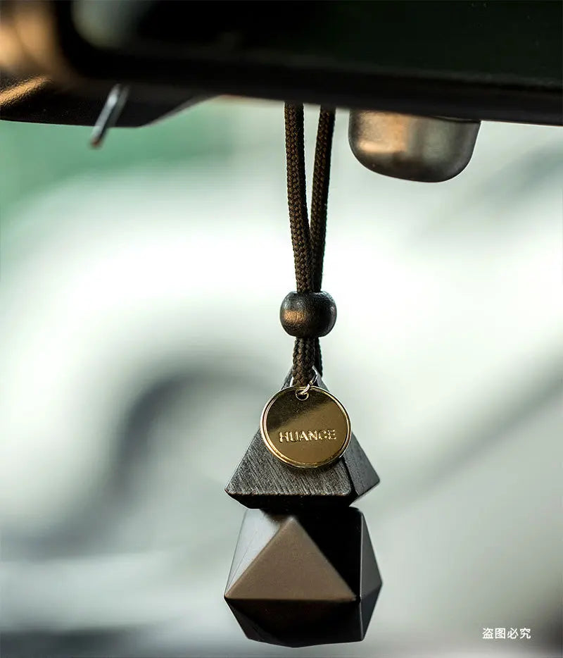 Car Essential Oil Aromatherapy Pendant | Refillable Fragrance Car Aromatherapy Pendant QXL