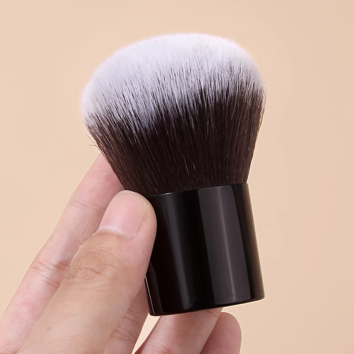 Fluffy Nail Dust & Powder Brush | Short Handle Manicure Tool Nail Dust Brush QXL