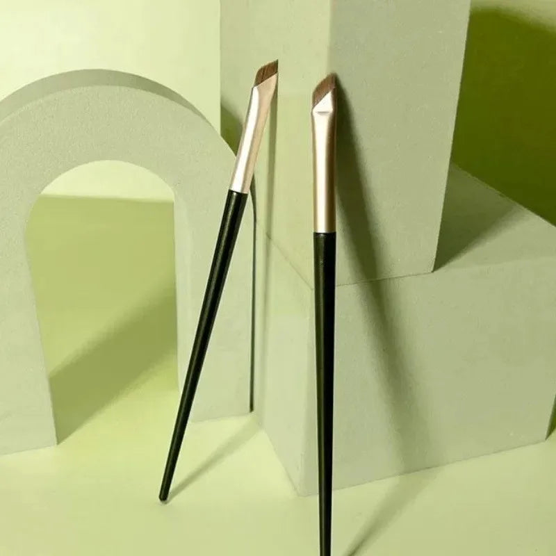 Angled Eyeliner & Eyebrow Brush | Ultra-Thin Beveled 1-3 Pack Angled Makeup Brush QXL