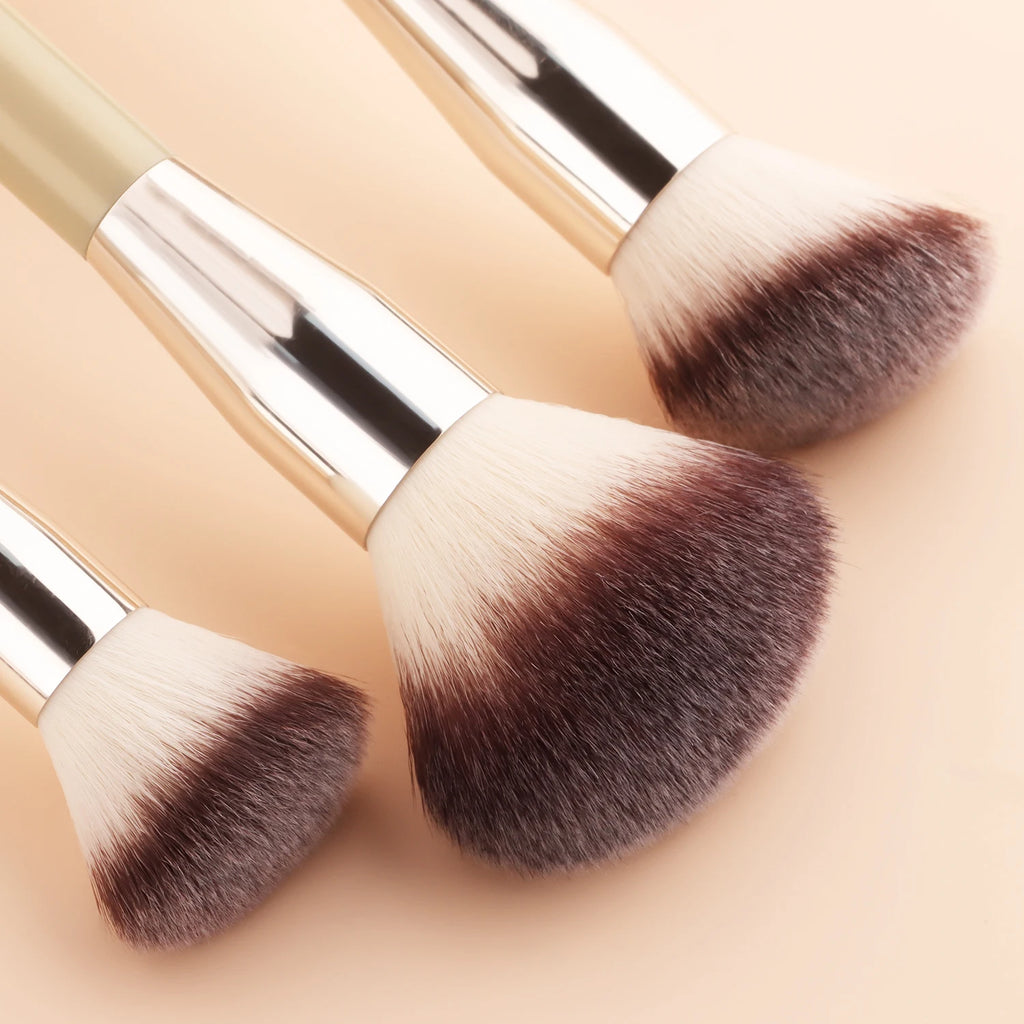 5-Pc Makeup Brush & Sponge Set – Foundation, Blush & Contour Makeup Brush Set QXL