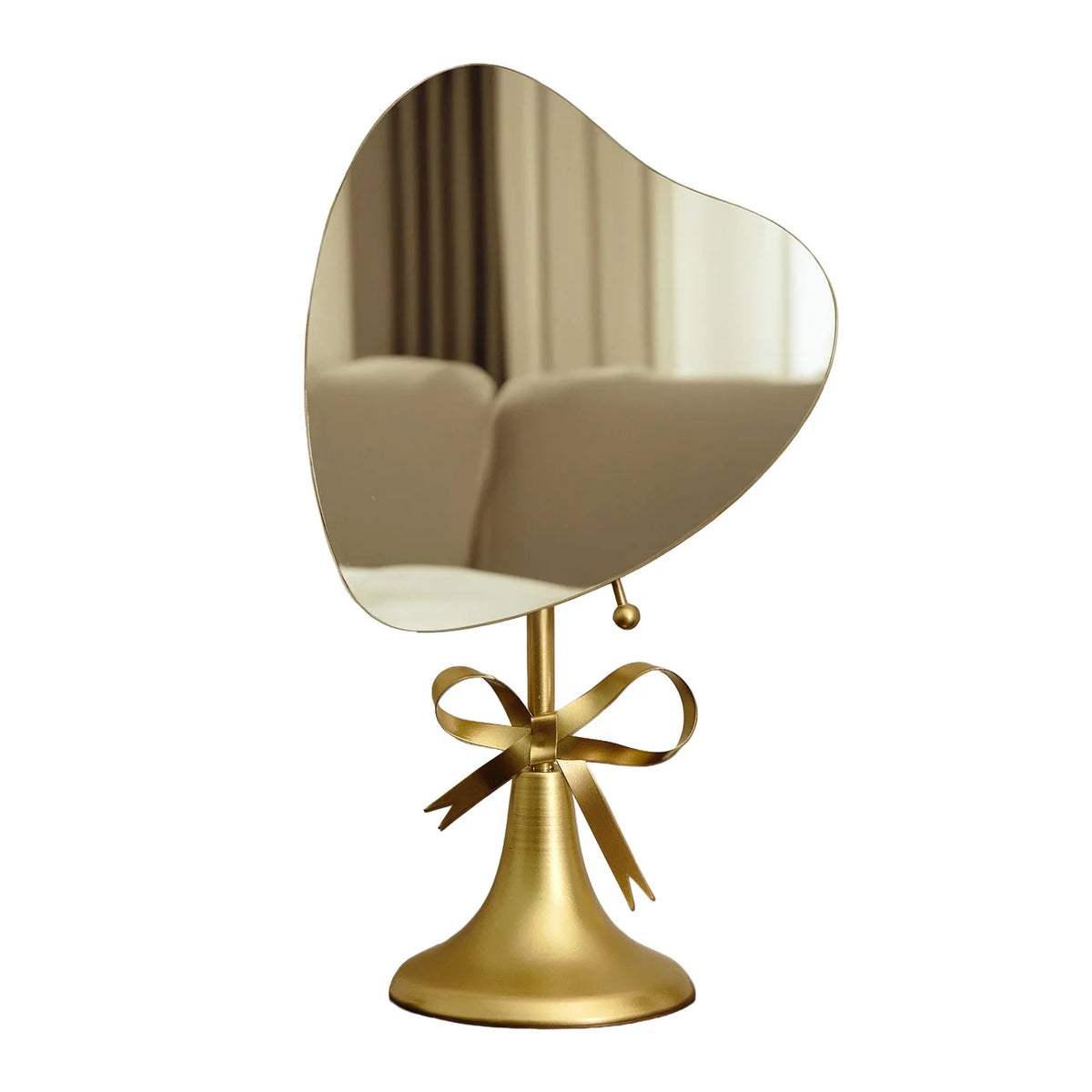 Heart-Shaped Metal Freestanding Makeup Mirror | Vanity Decor Freestanding Makeup Mirror QXL