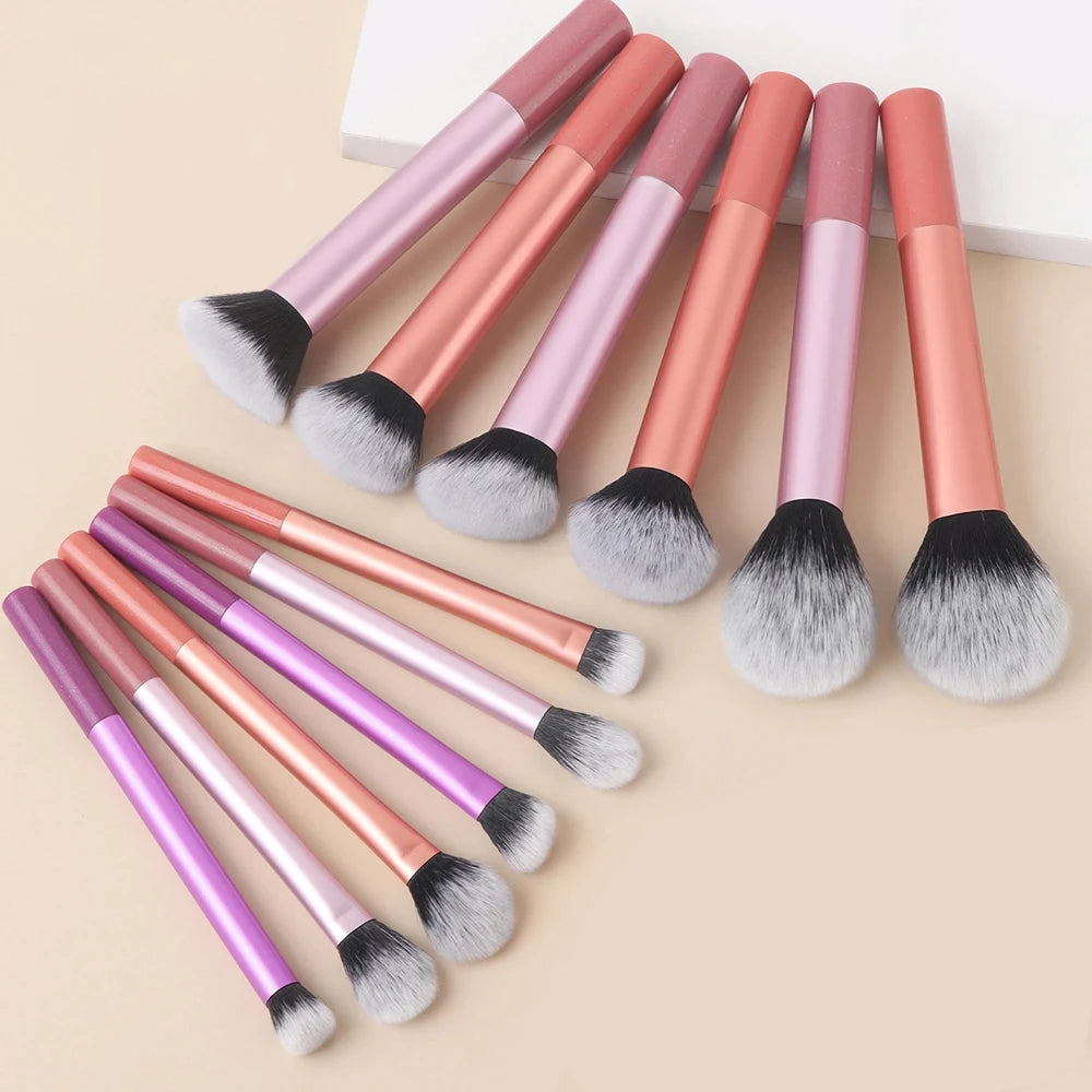12-Piece Makeup Brush Set | Foundation, Blush & Eyeshadow Makeup Brush Set QXL