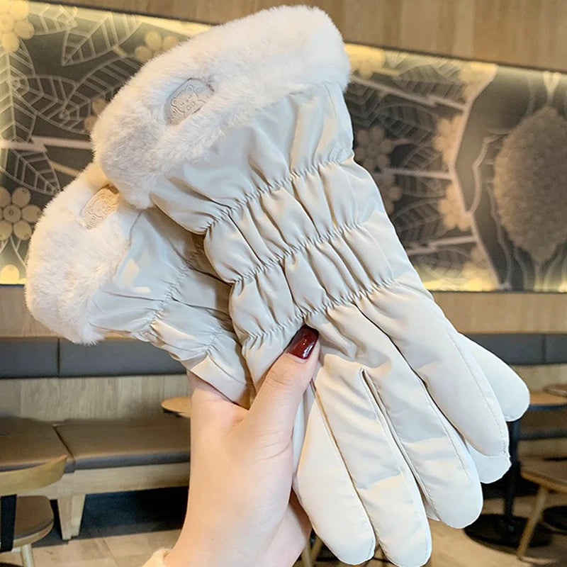 Women's Winter Sports Gloves | Ski, Cycling & Hiking Winter Sports Gloves QXL Beige