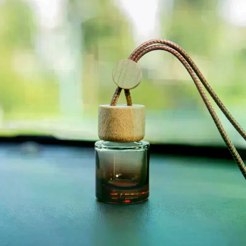 YOVIP Mini Glass Pendant Bottle – Car & Home Essential Oil Diffuser Fragrance Pendant Bottle QXL
