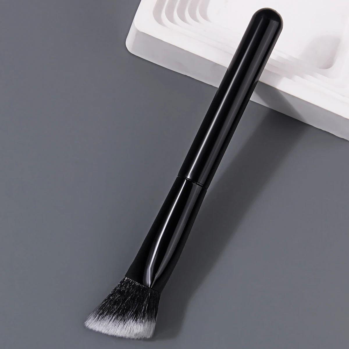 KOSSHOW Triangular Concealer & Foundation Brush | Nylon Concealer Brush QXL
