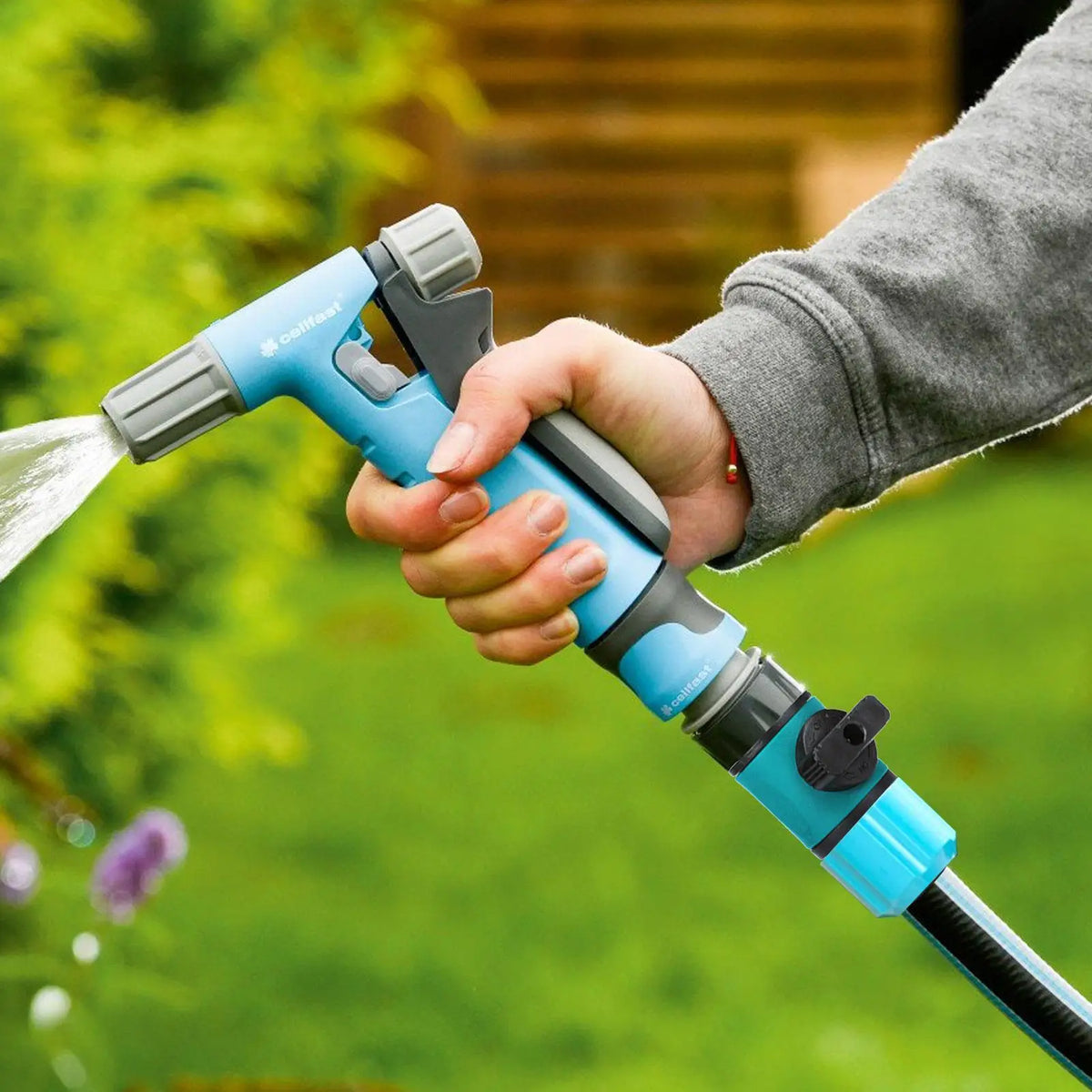 2/3-Way Garden Hose Splitter with Shut-Off Valve Garden Hose Splitter QXL