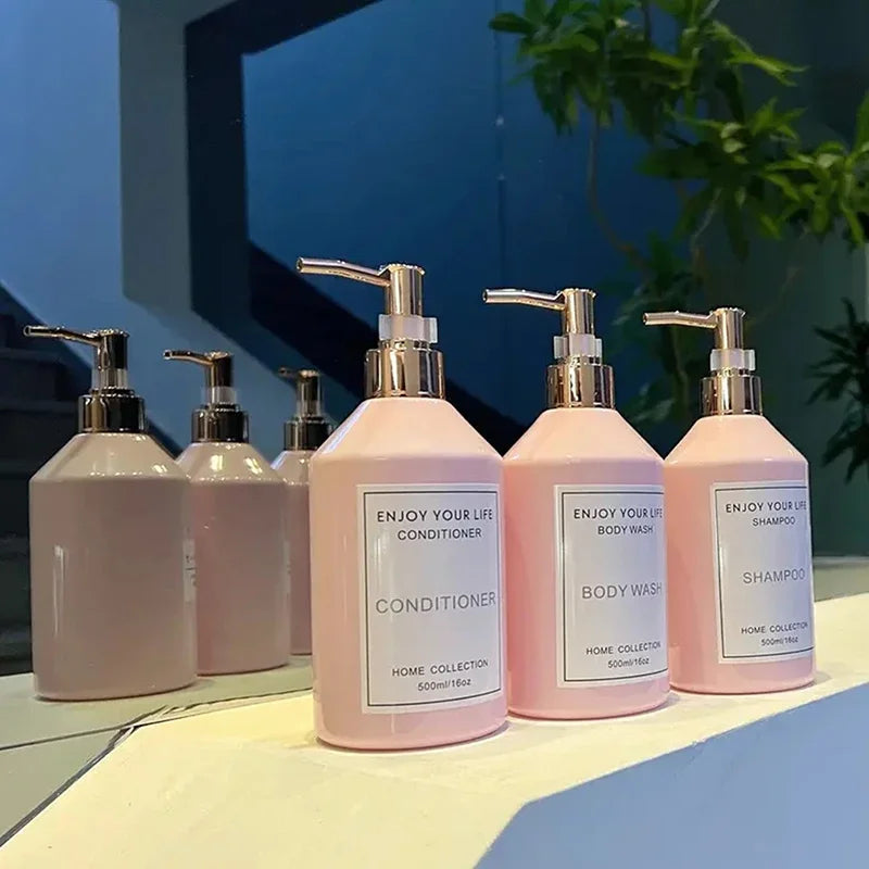 500ml Refillable Pump Dispenser | Shampoo, Soap & Lotion Refillable Pump Dispenser QXL