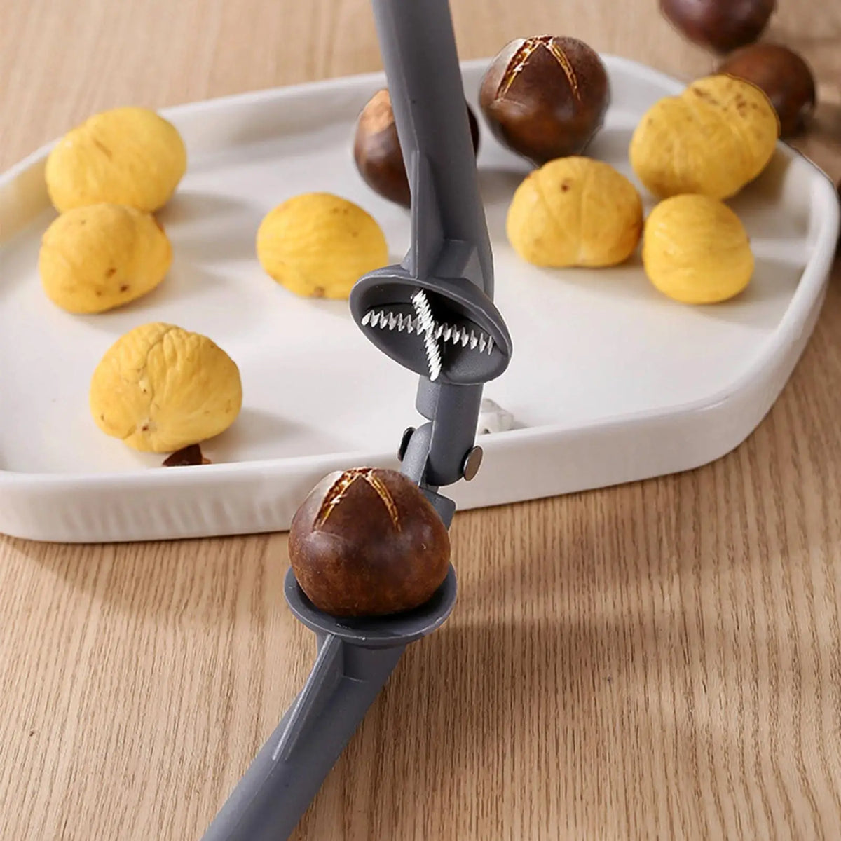 Stainless Steel Chestnut Cracker & Nutcracker Kitchen Tool Nutcracker Kitchen Tool QXL